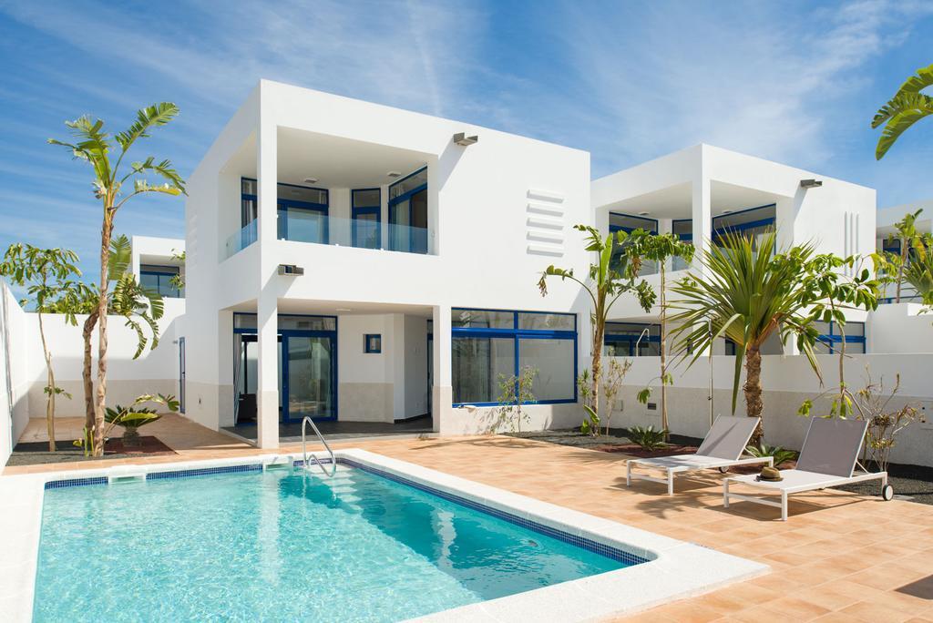 Villas De La Marina Playa Blanca  Exterior photo