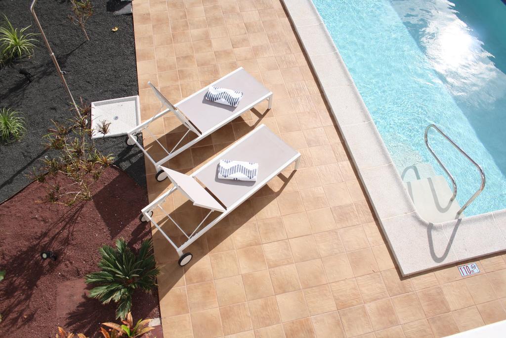 Villas De La Marina Playa Blanca  Exterior photo